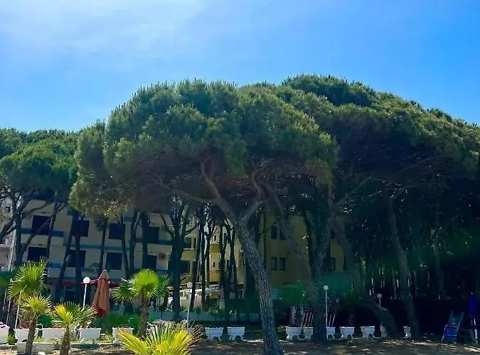 Blue Luxury Golem (Tirana)