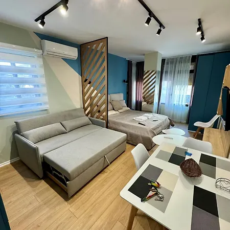 Blue Luxury Apartment *
