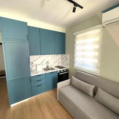 Blue Luxury 골렘
